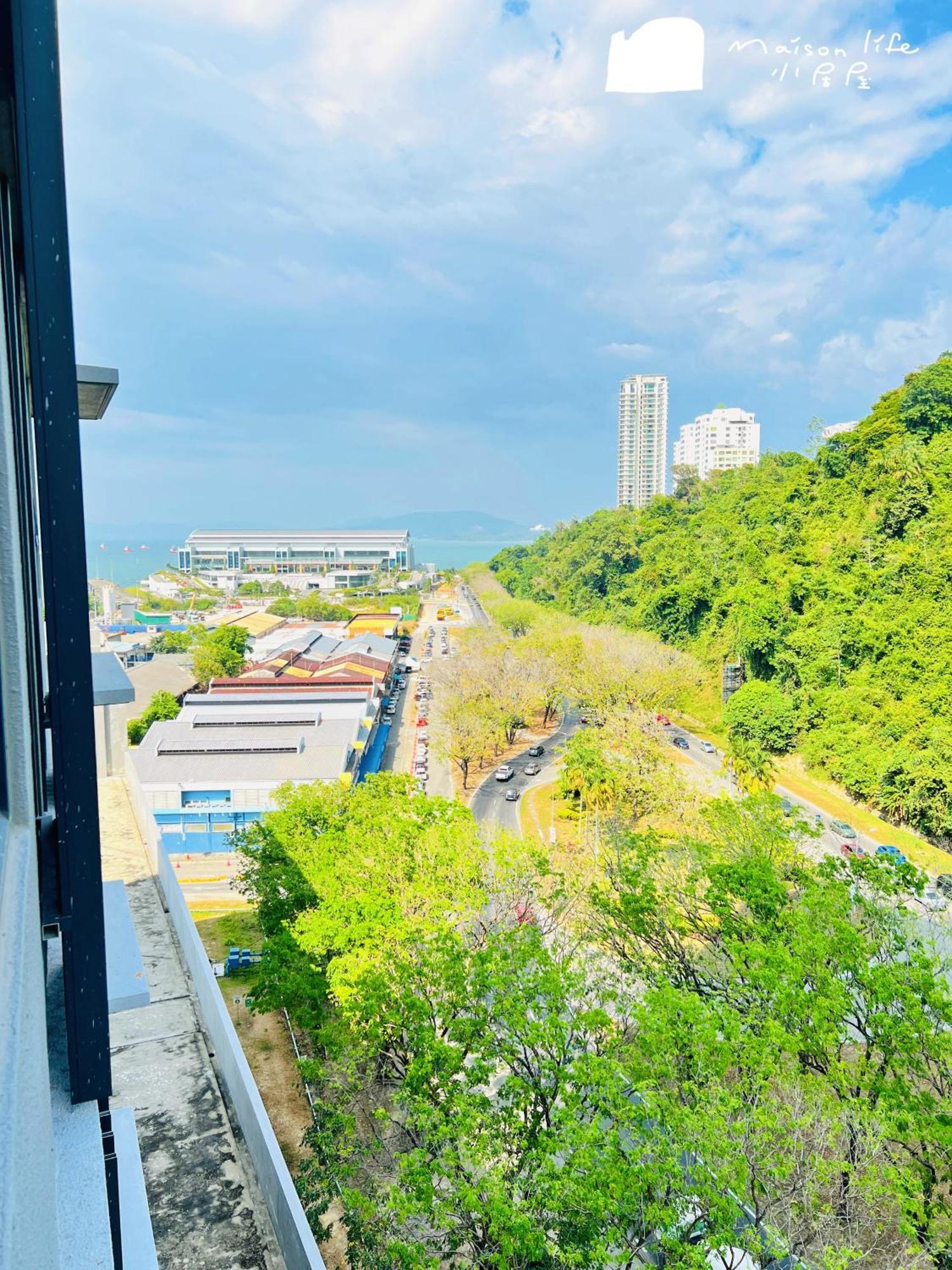 Maison Life 小居屋 Jesselton Quay Citypads Kota Kinabalu Exterior photo