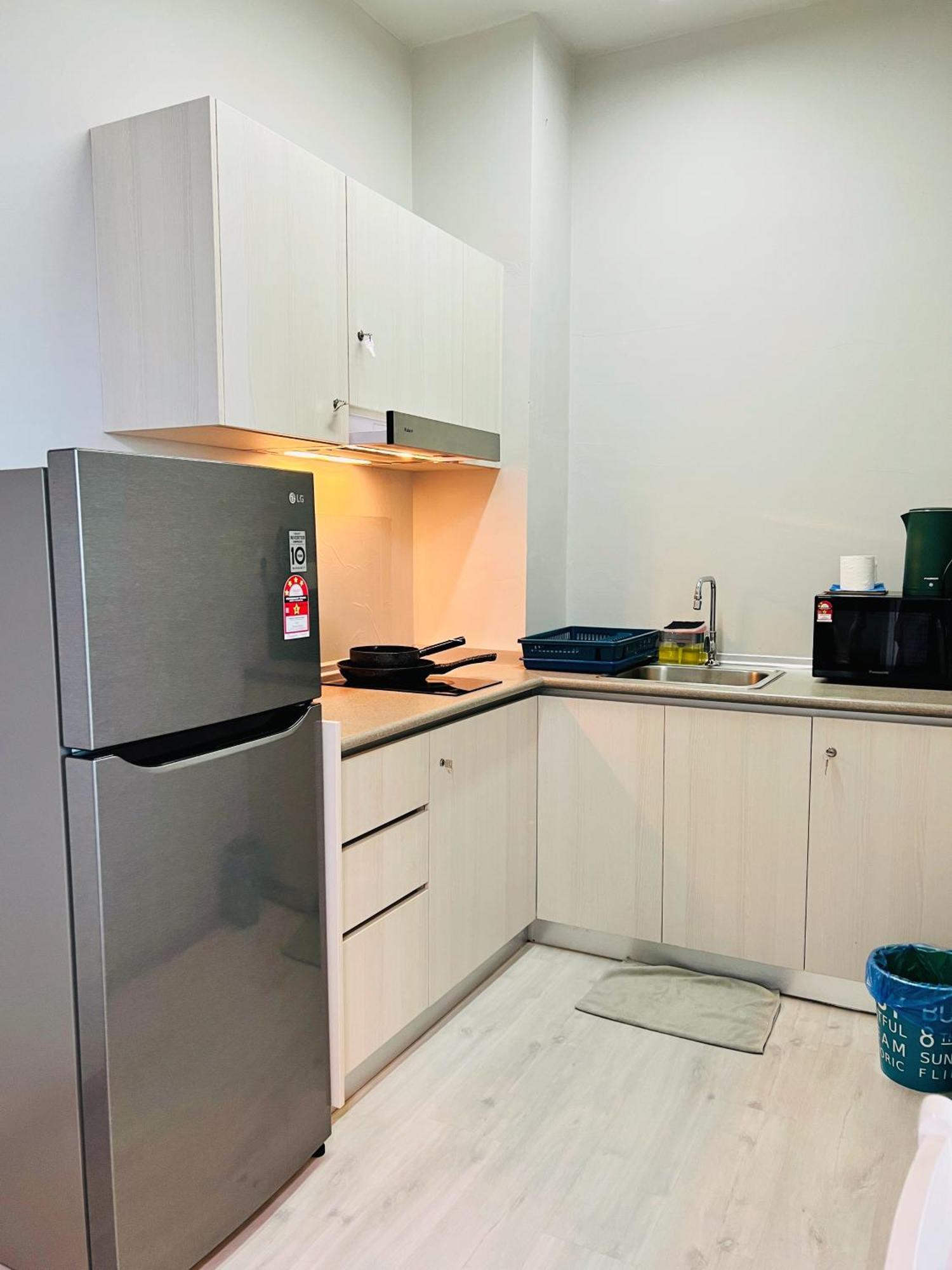 Maison Life 小居屋 Jesselton Quay Citypads Kota Kinabalu Exterior photo