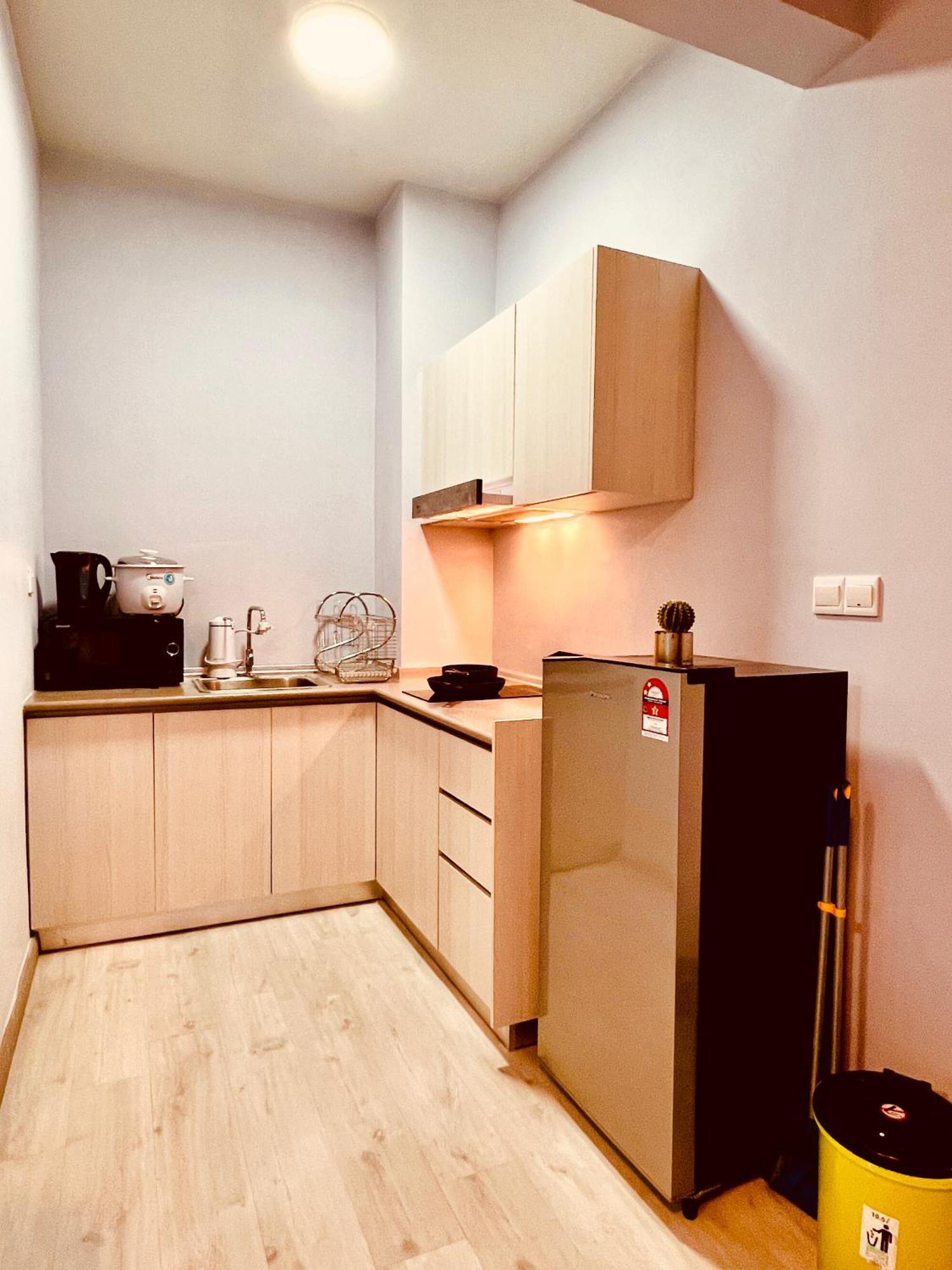 Maison Life 小居屋 Jesselton Quay Citypads Kota Kinabalu Exterior photo